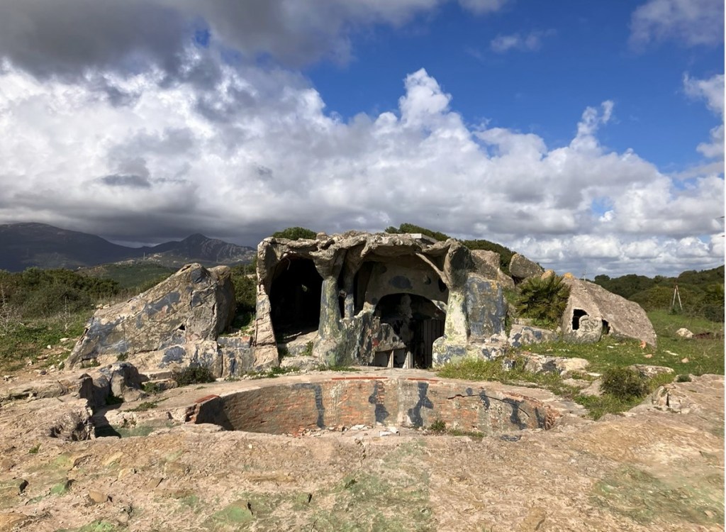 Exploring Hidden Bunkers on the TET Trail: A Ride Through History Between Getares and&nbsp;Tarifa